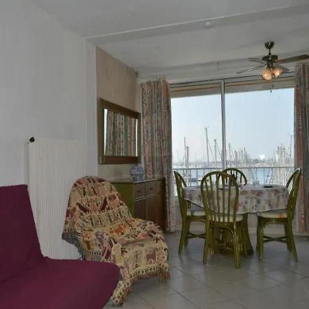 Marine 1 Apartment